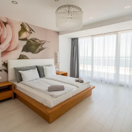 The Summer Aparthotel Sozopol